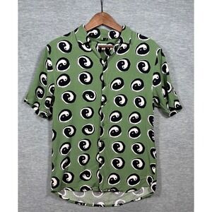 EARTHBOUND TRADING CO Womens Top‎ S Green Yin Yang Short Sleeve Button Up Shirt